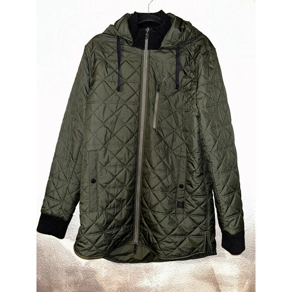 VictorinoxSporty GorpcoreHunter Green Quilted Jacket